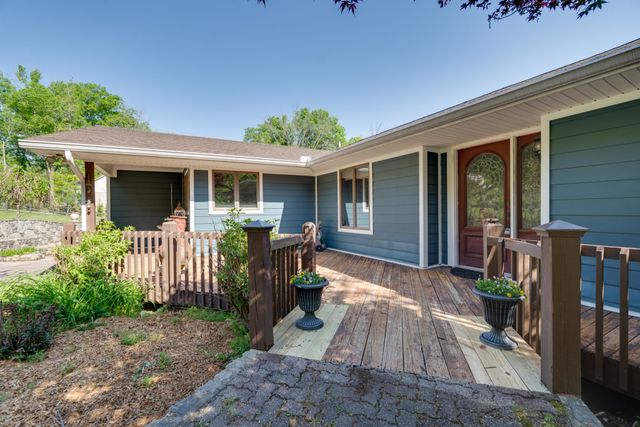 692 Tanglewood Dr, Woodbury, TN 37190
