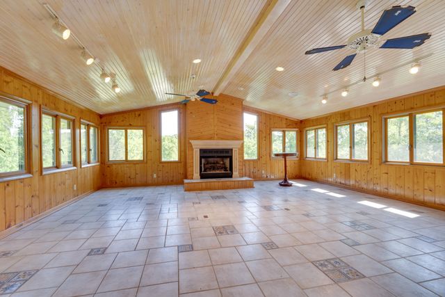 692 Tanglewood Dr, Woodbury, TN 37190