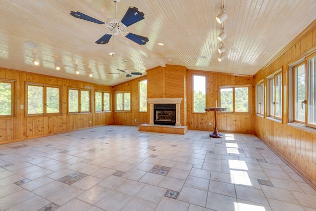 692 Tanglewood Dr, Woodbury, TN 37190