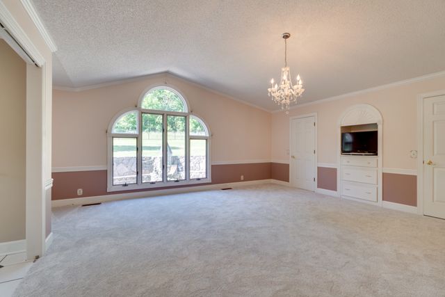 692 Tanglewood Dr, Woodbury, TN 37190