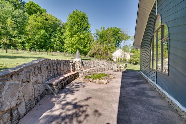 692 Tanglewood Dr, Woodbury, TN 37190