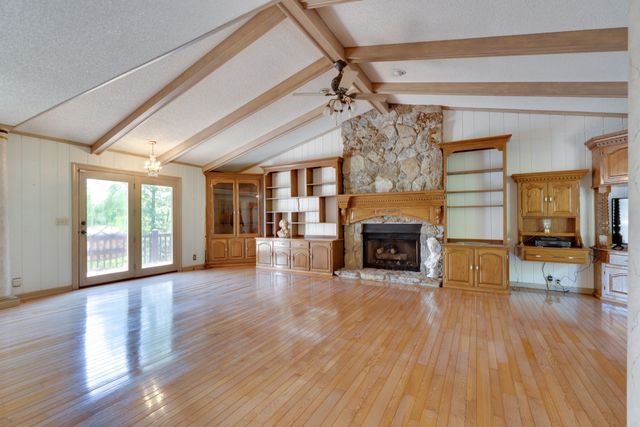 692 Tanglewood Dr, Woodbury, TN 37190