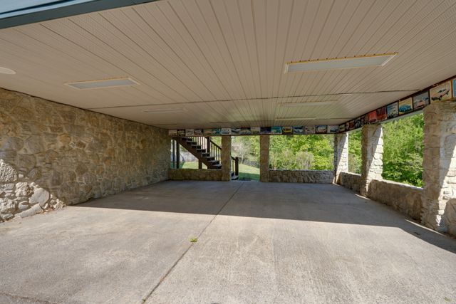 692 Tanglewood Dr, Woodbury, TN 37190