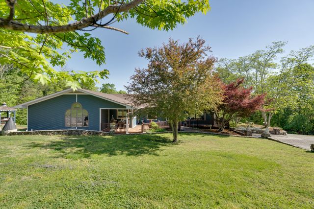 692 Tanglewood Dr, Woodbury, TN 37190
