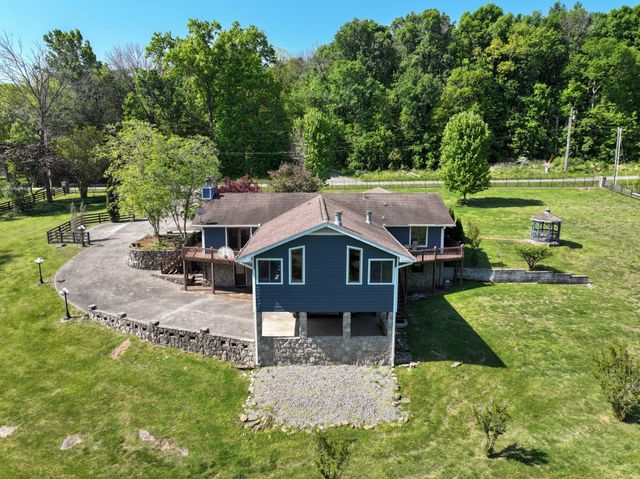 692 Tanglewood Dr, Woodbury, TN 37190