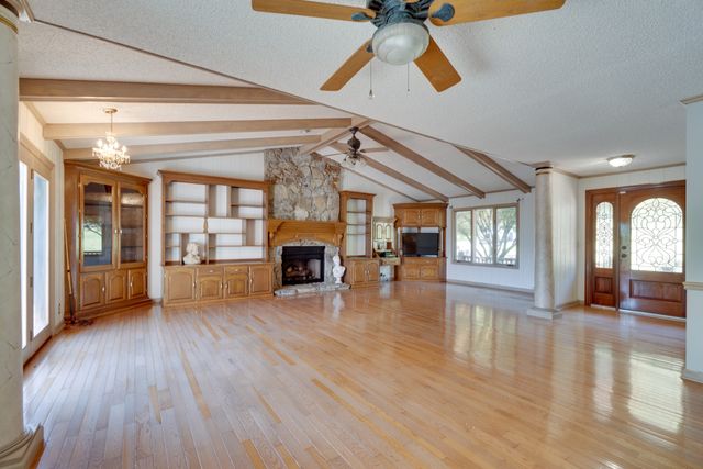 692 Tanglewood Dr, Woodbury, TN 37190