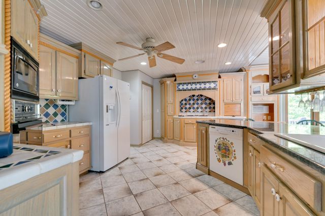 692 Tanglewood Dr, Woodbury, TN 37190