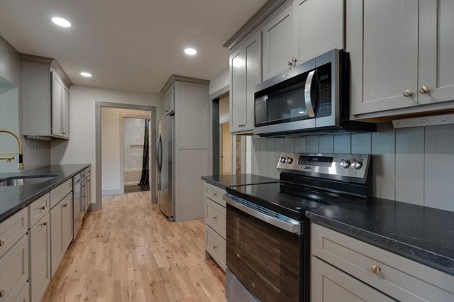 395 Robinson Lane, Decatur, TN 37322