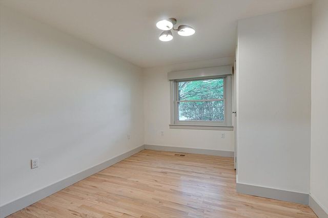 395 Robinson Lane, Decatur, TN 37322