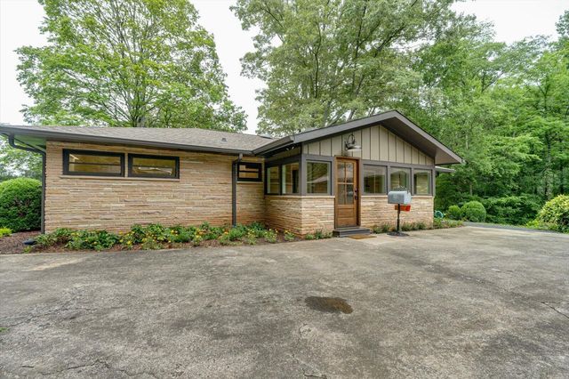 395 Robinson Lane, Decatur, TN 37322