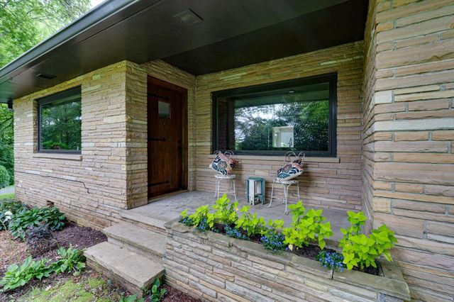 395 Robinson Lane, Decatur, TN 37322