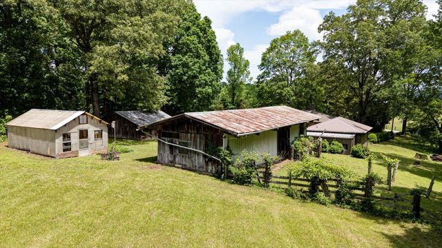 395 Robinson Lane, Decatur, TN 37322