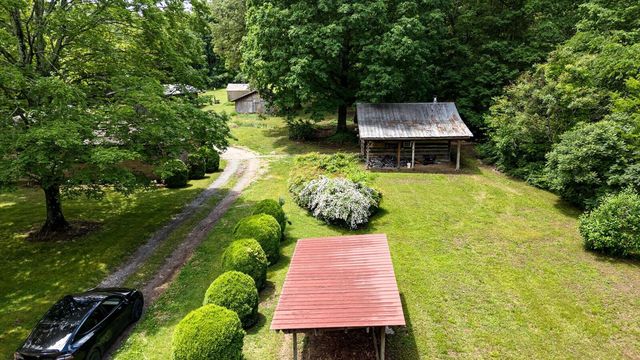 395 Robinson Lane, Decatur, TN 37322