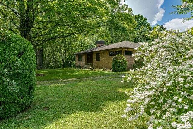395 Robinson Lane, Decatur, TN 37322