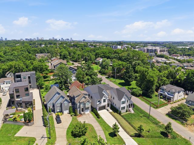 900B Gale Ln, Nashville, TN 37204