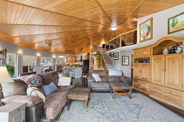 2031 Creecy Hollow Rd, Pulaski, TN 38478