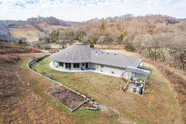 2031 Creecy Hollow Rd, Pulaski, TN 38478