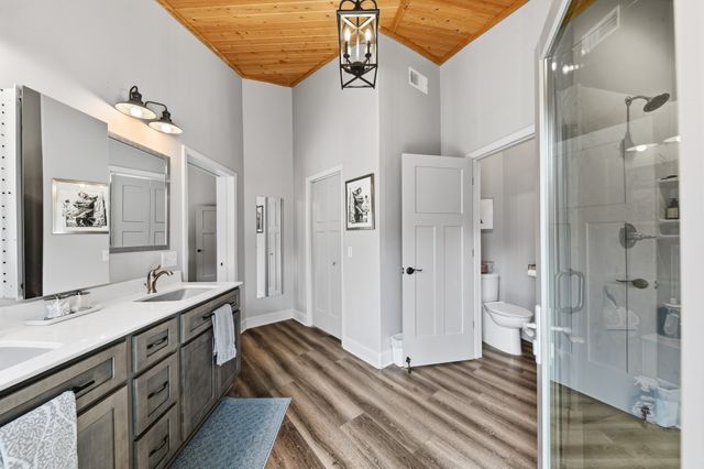 2031 Creecy Hollow Rd, Pulaski, TN 38478