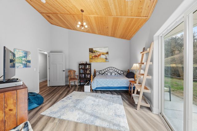 2031 Creecy Hollow Rd, Pulaski, TN 38478