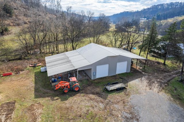 2031 Creecy Hollow Rd, Pulaski, TN 38478