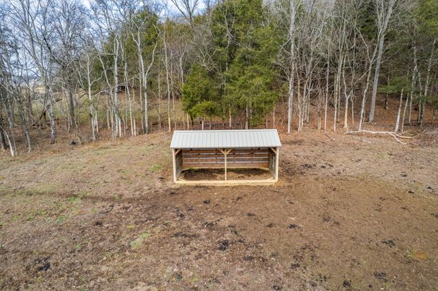 2031 Creecy Hollow Rd, Pulaski, TN 38478
