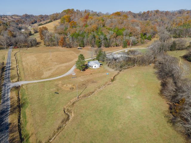 2031 Creecy Hollow Rd, Pulaski, TN 38478