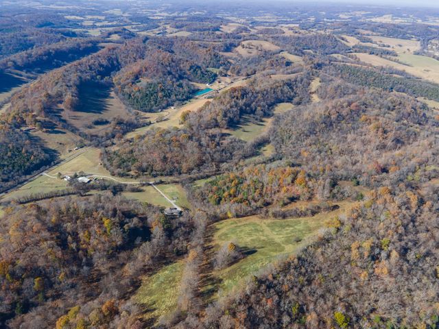 2031 Creecy Hollow Rd, Pulaski, TN 38478