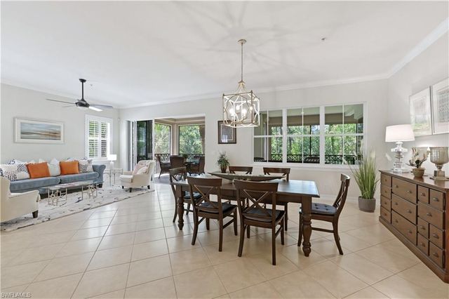 2859 Tiburon BLVD E 102, Naples, FL 34109