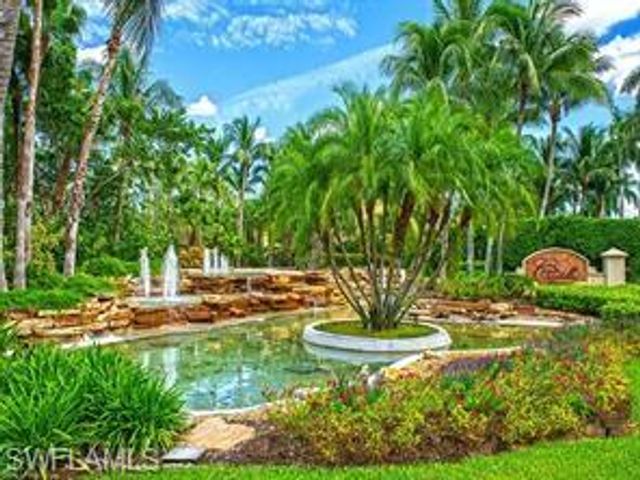 2859 Tiburon BLVD E 102, Naples, FL 34109