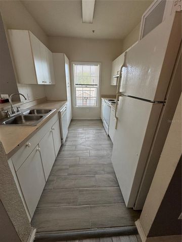 3707 CONROY ROAD 1729, Orlando, FL 32839