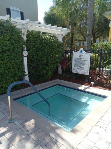 3707 CONROY ROAD 1729, Orlando, FL 32839