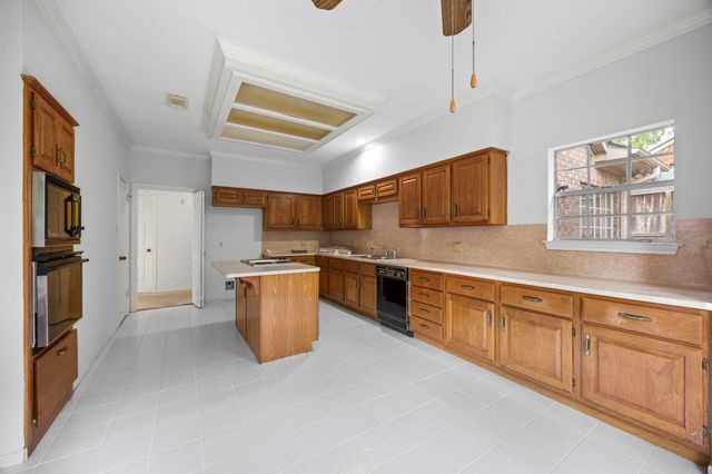 4215 Valley Glade Drive, Houston, TX 77345