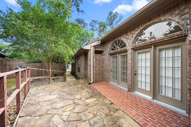 4215 Valley Glade Drive, Houston, TX 77345