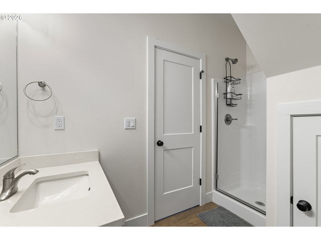 11367 Sw CAPITOL Hwy, Portland, OR 97219