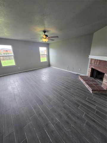 5702 Marietta Drive, Arlington, TX 76017