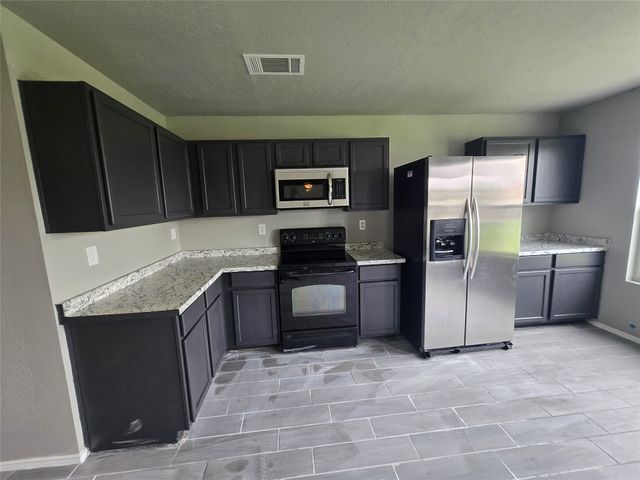 5702 Marietta Drive, Arlington, TX 76017
