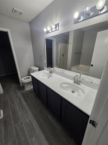 5702 Marietta Drive, Arlington, TX 76017