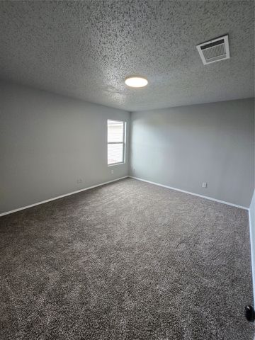 5702 Marietta Drive, Arlington, TX 76017