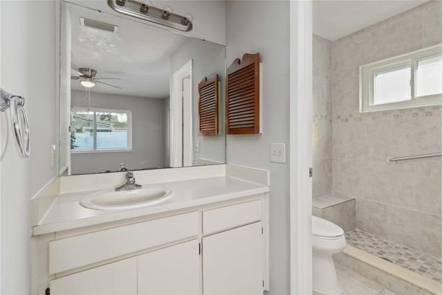 5101 NASHVILLE DRIVE, Tampa, FL 33624