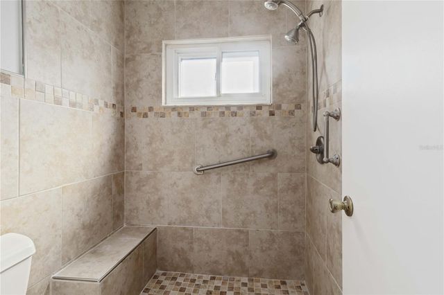 5101 NASHVILLE DRIVE, Tampa, FL 33624