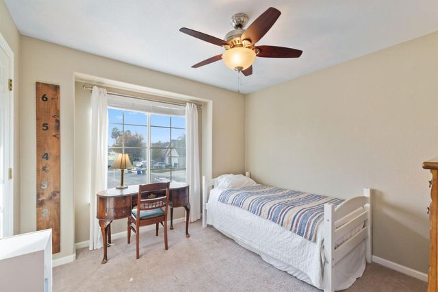 3150 N Madison Way, Hanford, CA 93230