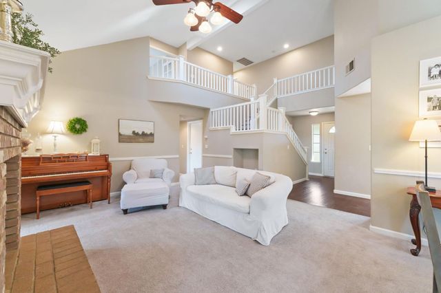 3150 N Madison Way, Hanford, CA 93230