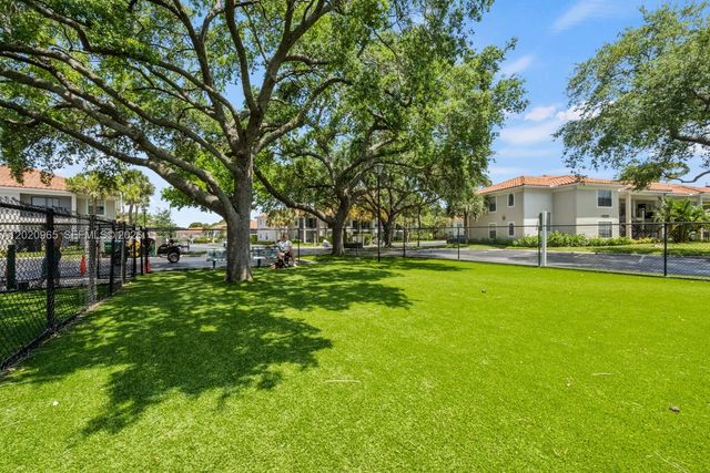 6503 N Military Trail Castille, Boca Raton, FL 33496
