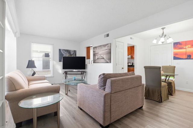 2309 Withers Dr Apt 6, Myrtle Beach, SC 29577