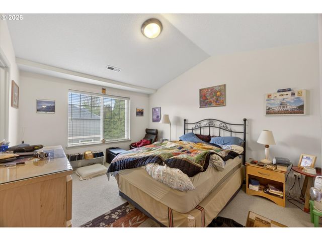 2242 Nw 168TH Pl, Beaverton, OR 97006