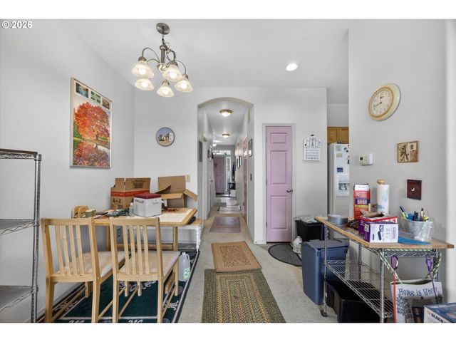 2242 Nw 168TH Pl, Beaverton, OR 97006