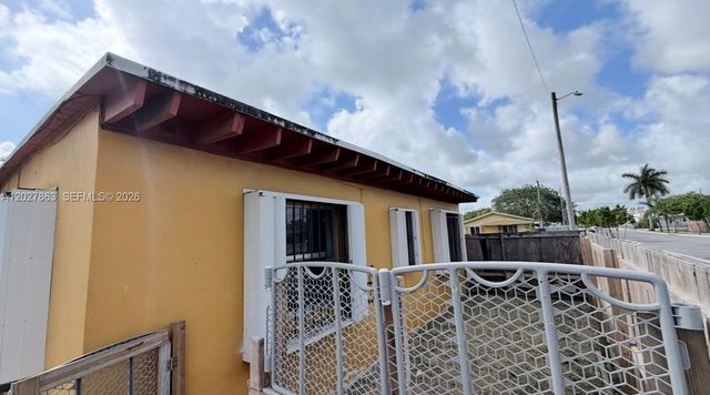 544 NW 10th Street, Florida City, FL 33034