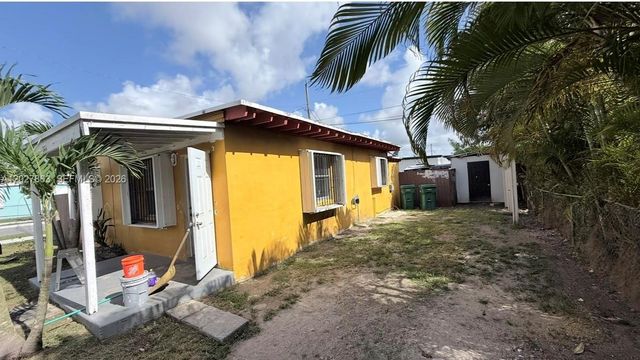 544 NW 10th Street, Florida City, FL 33034