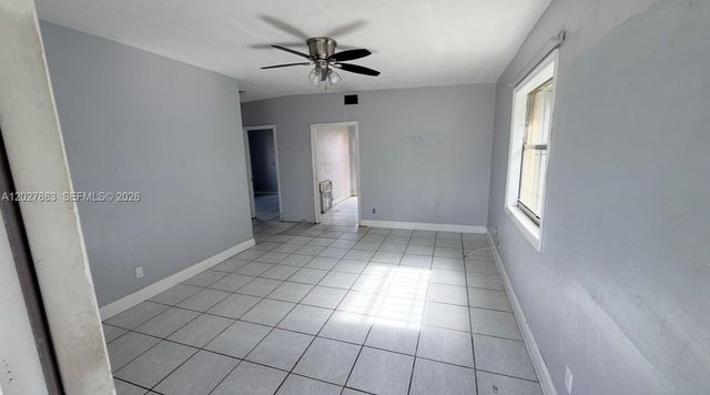 544 NW 10th Street, Florida City, FL 33034
