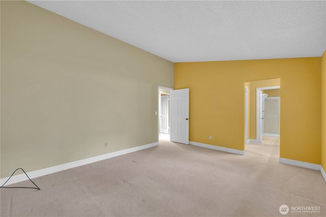 15307 SE 43rd Place, Bellevue, WA 98006